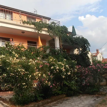 Coki בית הארחה