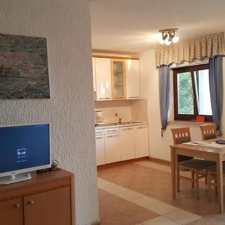 Coki Guest house Funtana